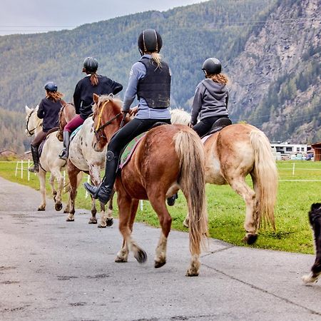 Appartamento Am Sonnhof Längenfeld Esterno foto